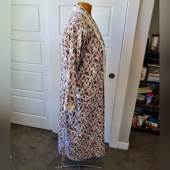 VINTAGE VICTORIA'S SECRET BEIGE PINK FLORAL COTTON ROBE WOMEN M/L COTTAGECORE - Picture 4 of 13